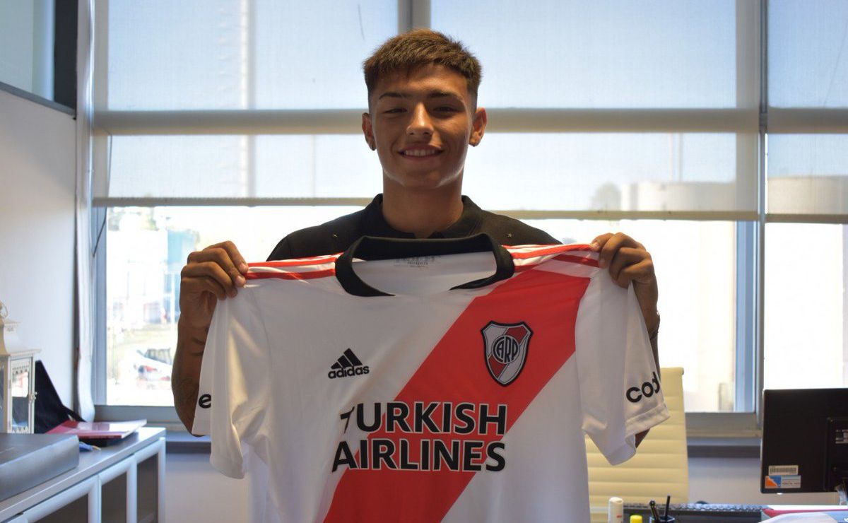 Se confirmó el dorsal que Ruberto utilizará en la Primera de River - La ...