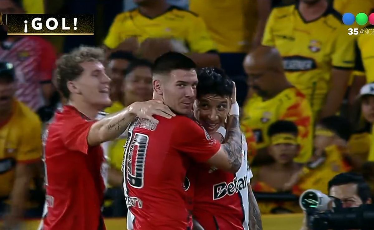 VIDEO: el gol de Mastantuono para el 3-0 de River vs. Barcelona de Guayaquil
