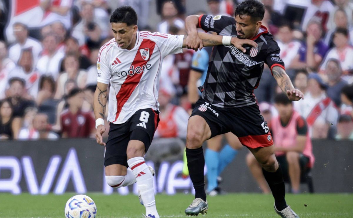 River vs. Barracas por los octavos del Torneo Apertura 2025: hora, TV, cómo llegan los equipos y posibles formaciones