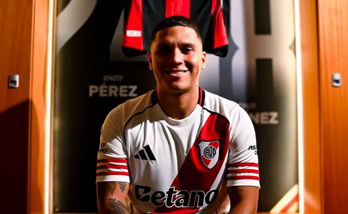 Sigue metiendose en la historia de River: el gran récord que Juanfer buscará ante Independiente
