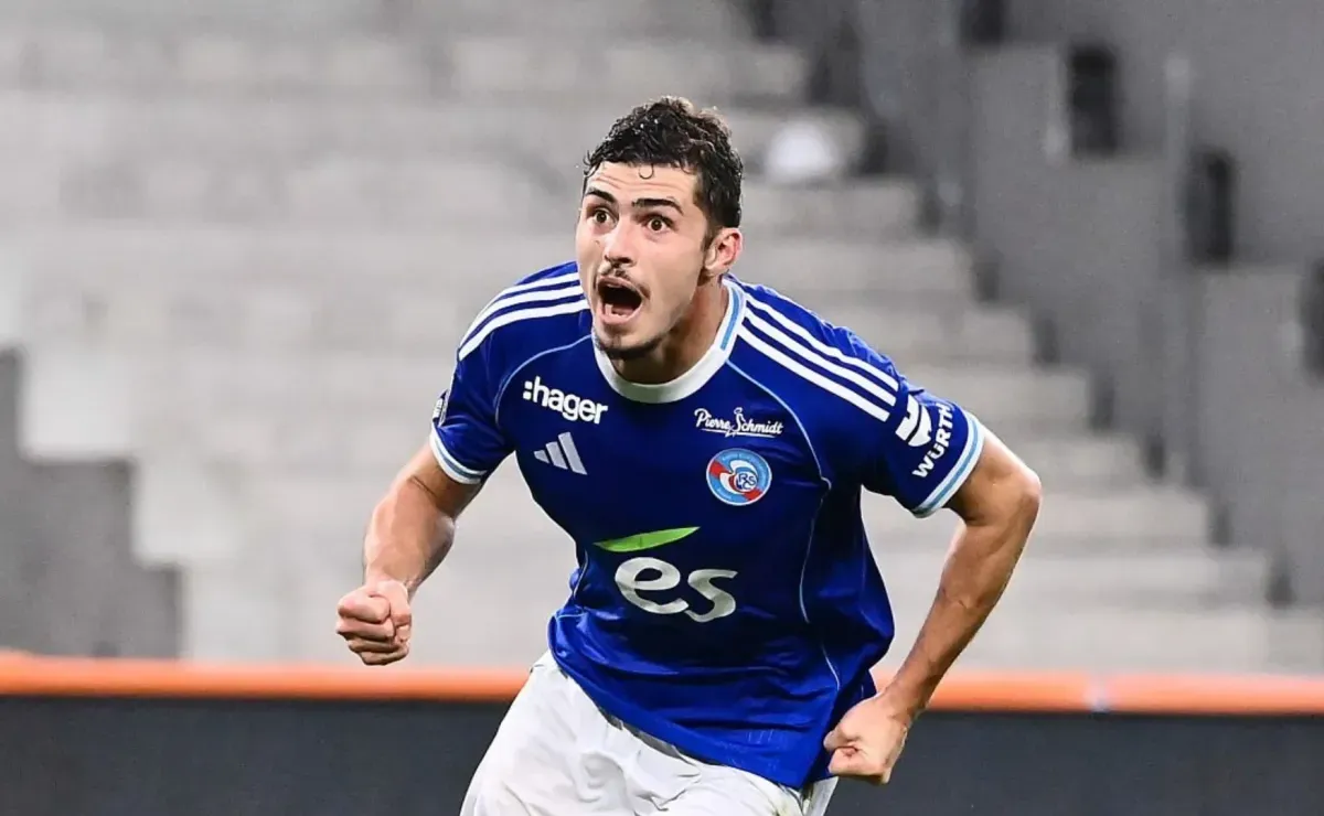 Goleador y figura: el gran presente de Joaquín Panichelli en Francia