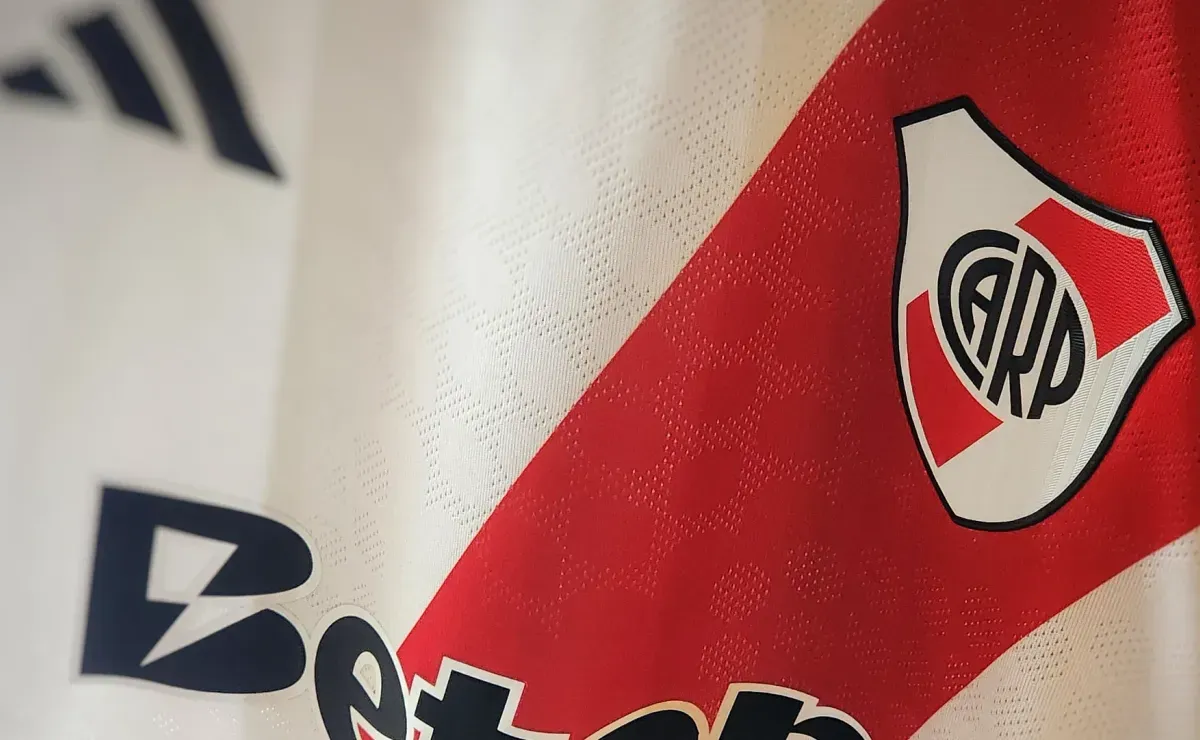 Uno por uno: todos los sponsors que tiene River, cuánto dinero le dejan y cuándo se vencen