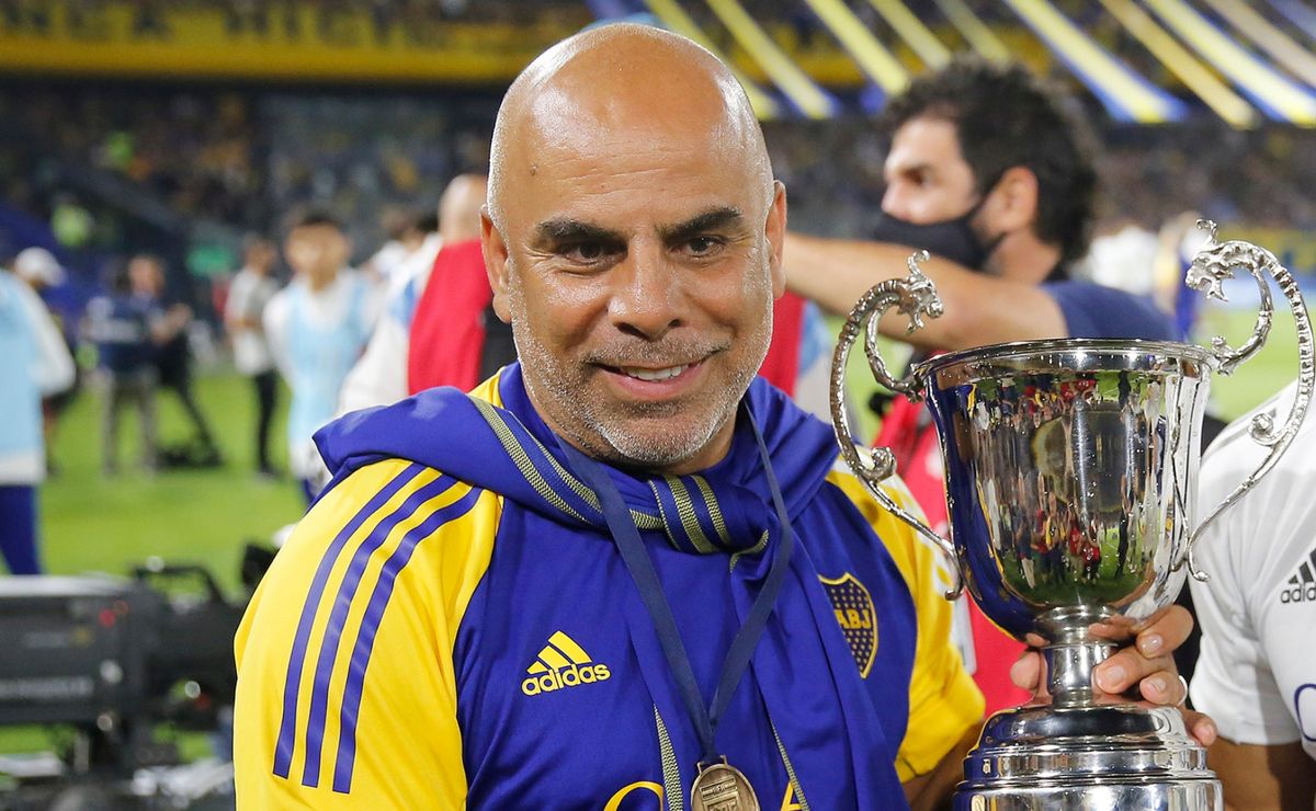 El apodo VIRAL que los hinchas de Boca le pusieron a Chicho Serna ante la llegada de los nuevos refuerzos
