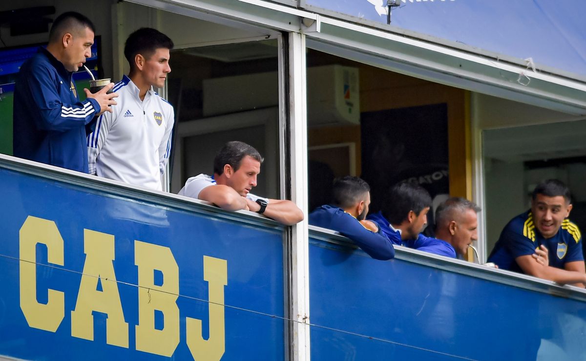 Cómo cayeron en Boca los insultos a la Comisión de Riquelme: 