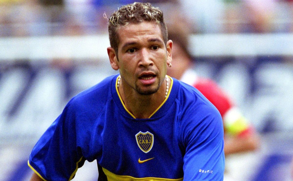¿Qué hizo Barijho con la cadenita que le robó al jugador de Barcelona en 1999? 