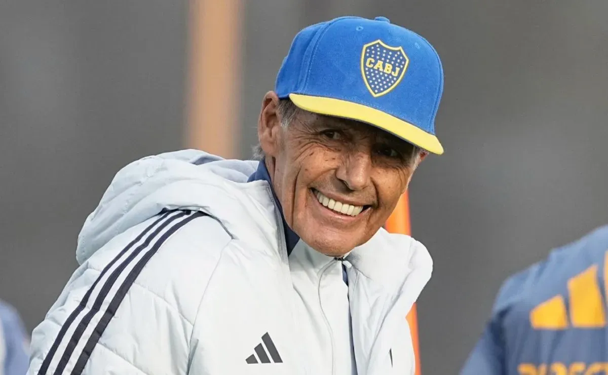 Una prueba concreta: Russo armó otro ensayo y mostró cómo jugaría Boca ante Benfica, sin Cavani