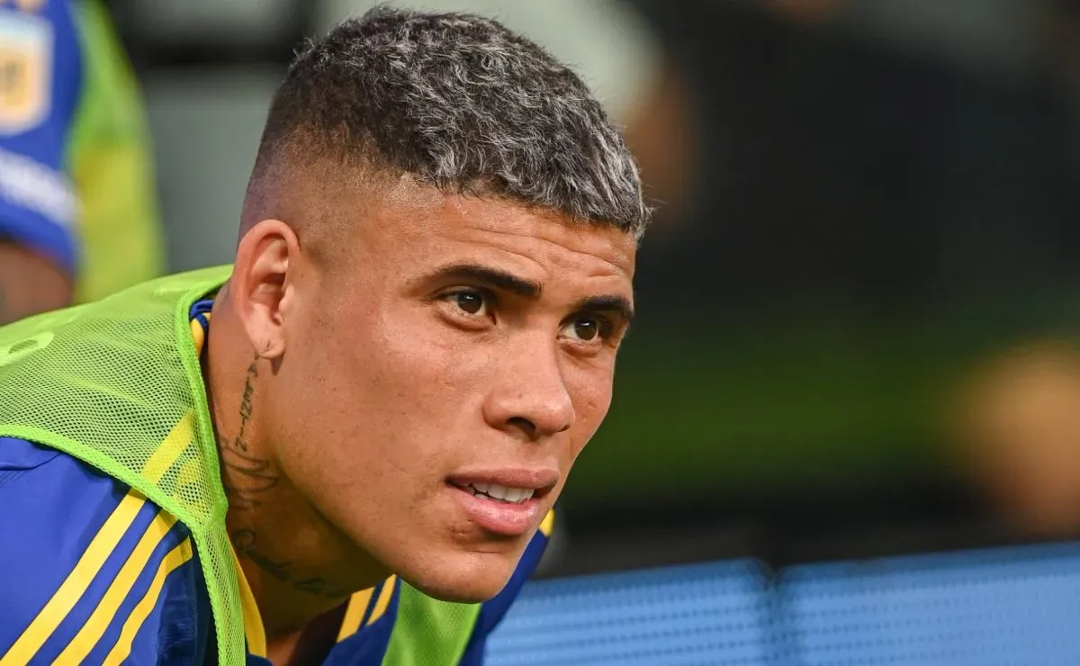 Ayrton Costa aclaró qué cambió para la aprobación de su visa: 