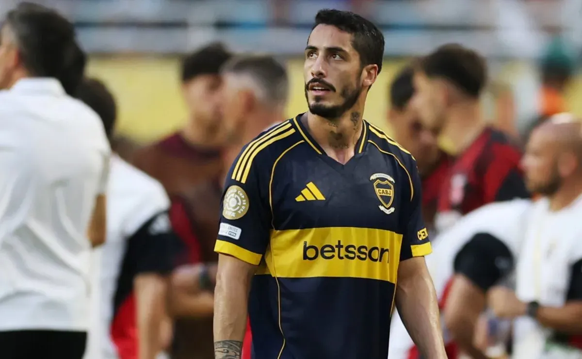 El sentido mensaje de Figal a los hinchas de Boca por su expulsión: 