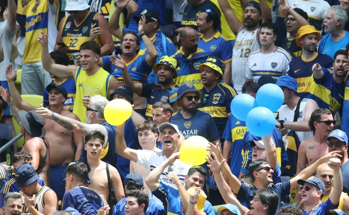 El durísimo artículo del New York Times sobre: elogios para los hinchas, pero 
