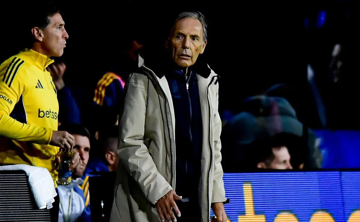 ¿Russo lo tiene decidido? Revelaron quién tiene chances de ser titular en Boca si no juega Battaglia