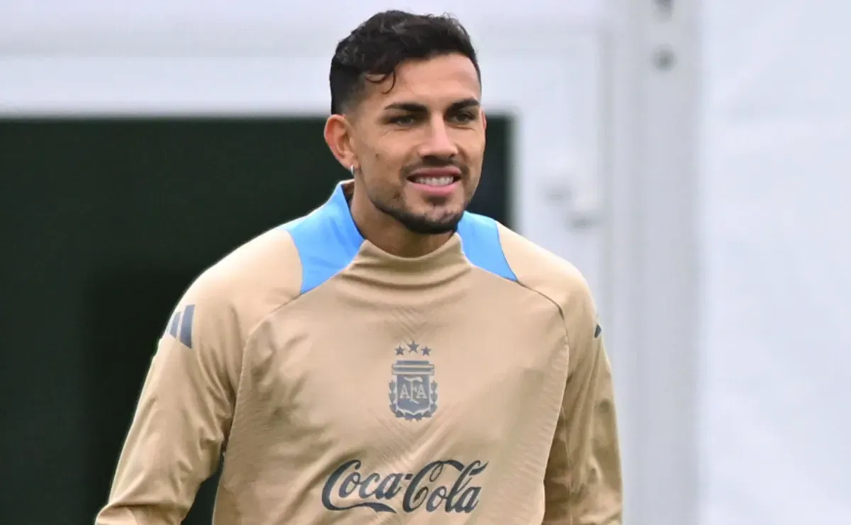 Una de las figuras: los tremendos números de Paredes en la goleada de Argentina