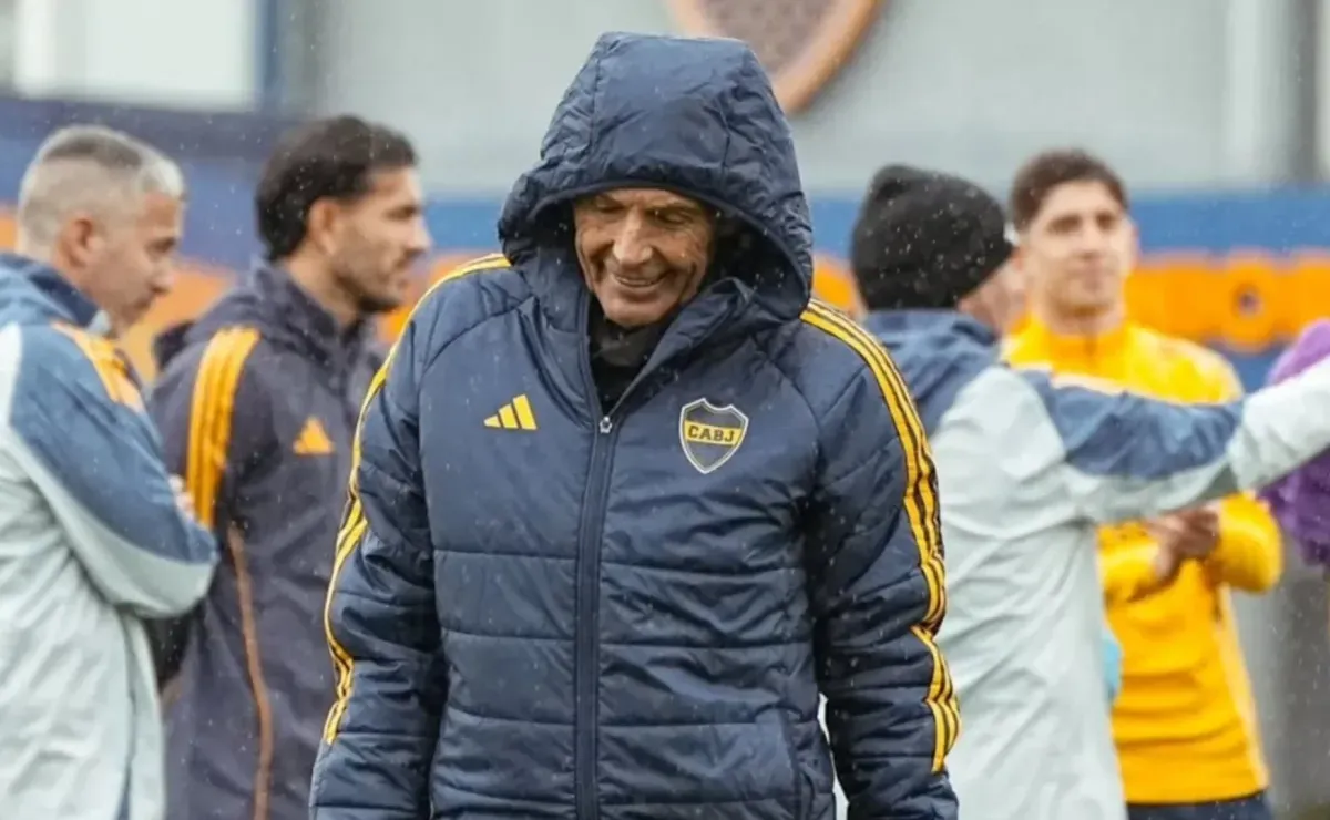 Cómo fue la vuelta de Russo en Boca: qué hizo y la postura del plantel con él