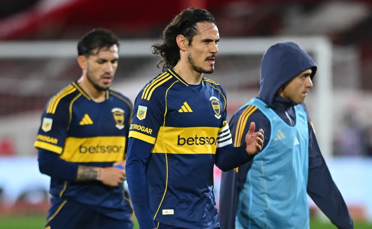 Russo lo debe definir: quién será el reemplazante de Cavani en Boca vs. Central Córdoba