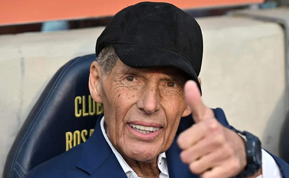 Tenía poco lugar con Gago en Boca y ahora se transformó en titular fijo para Russo: 