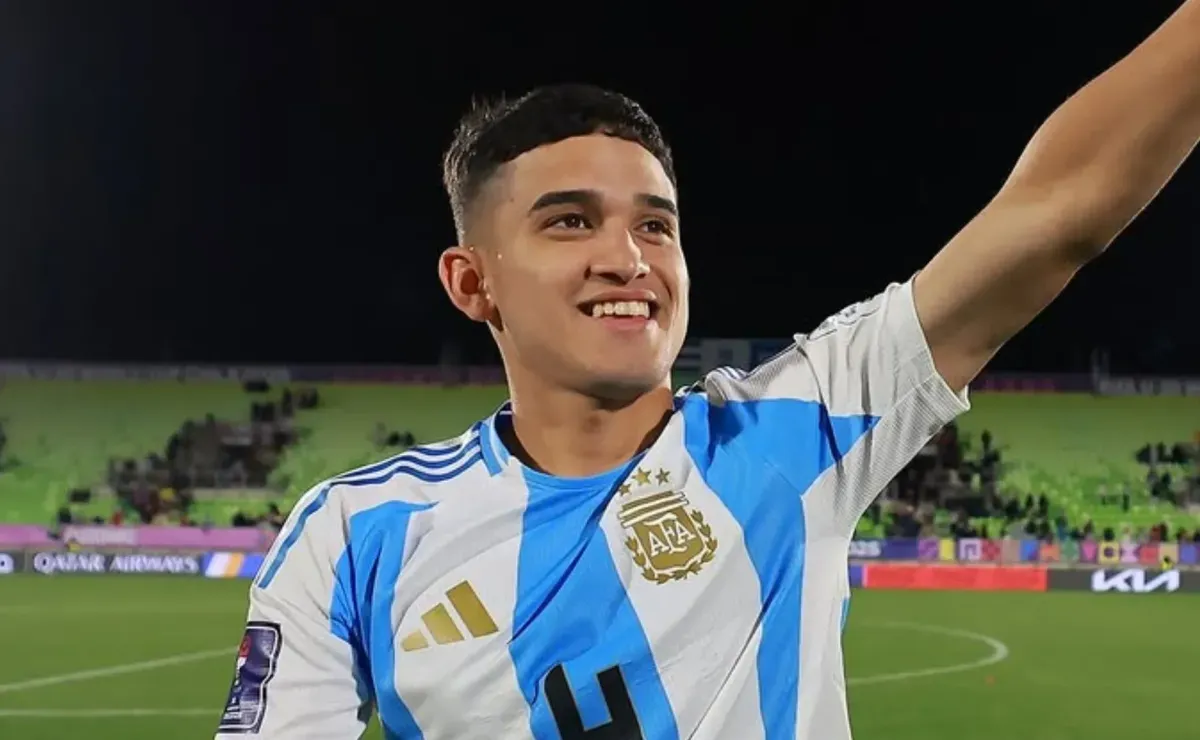 Se levantaba a las 4 AM para ir a Boca Predio y ahora brilla en la Sub 20: la historia de Dylan Gorosito