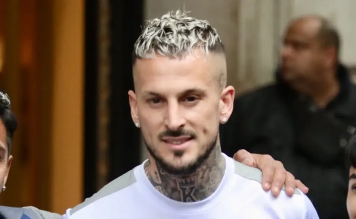 No se vio: así recibió La Bombonera a Darío Benedetto en su vuelta