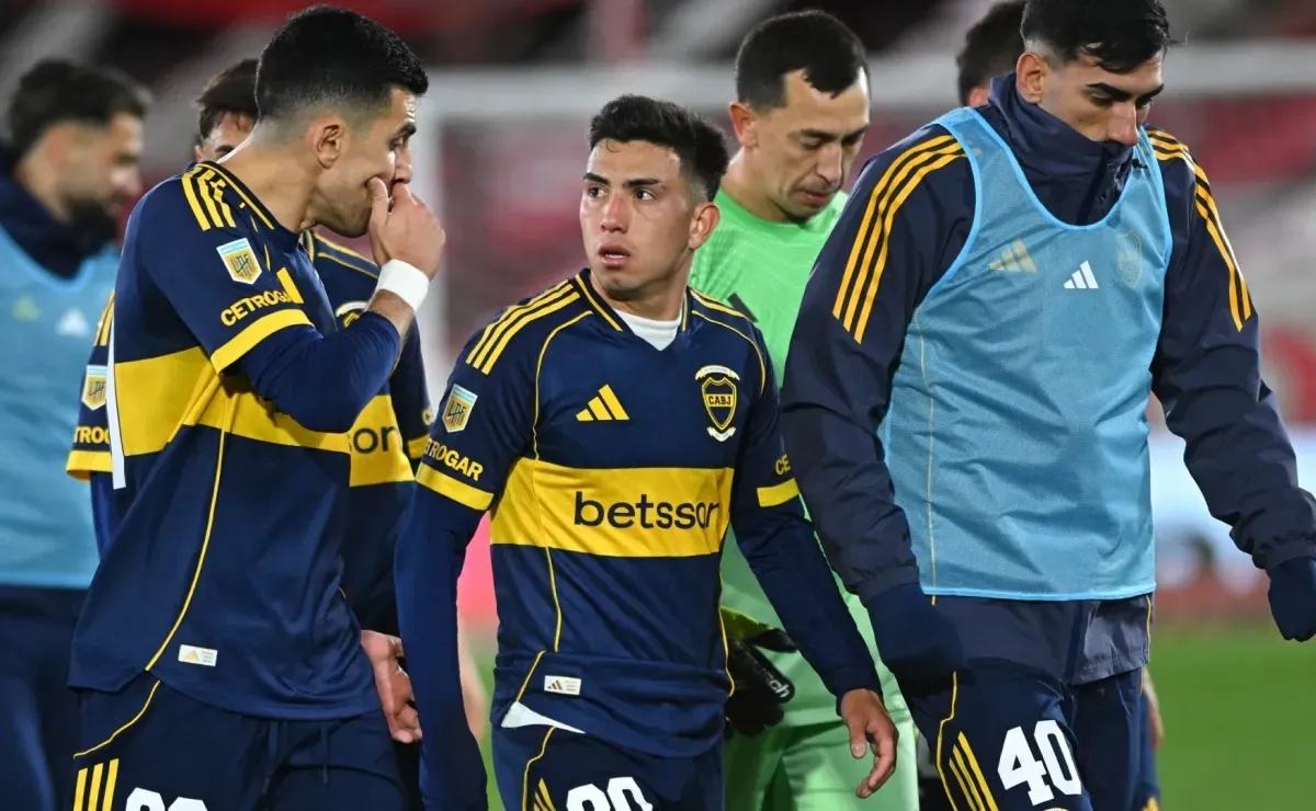 Cambio obligado: el jugador de Boca que podría reemplazar a Velasco ante Belgrano