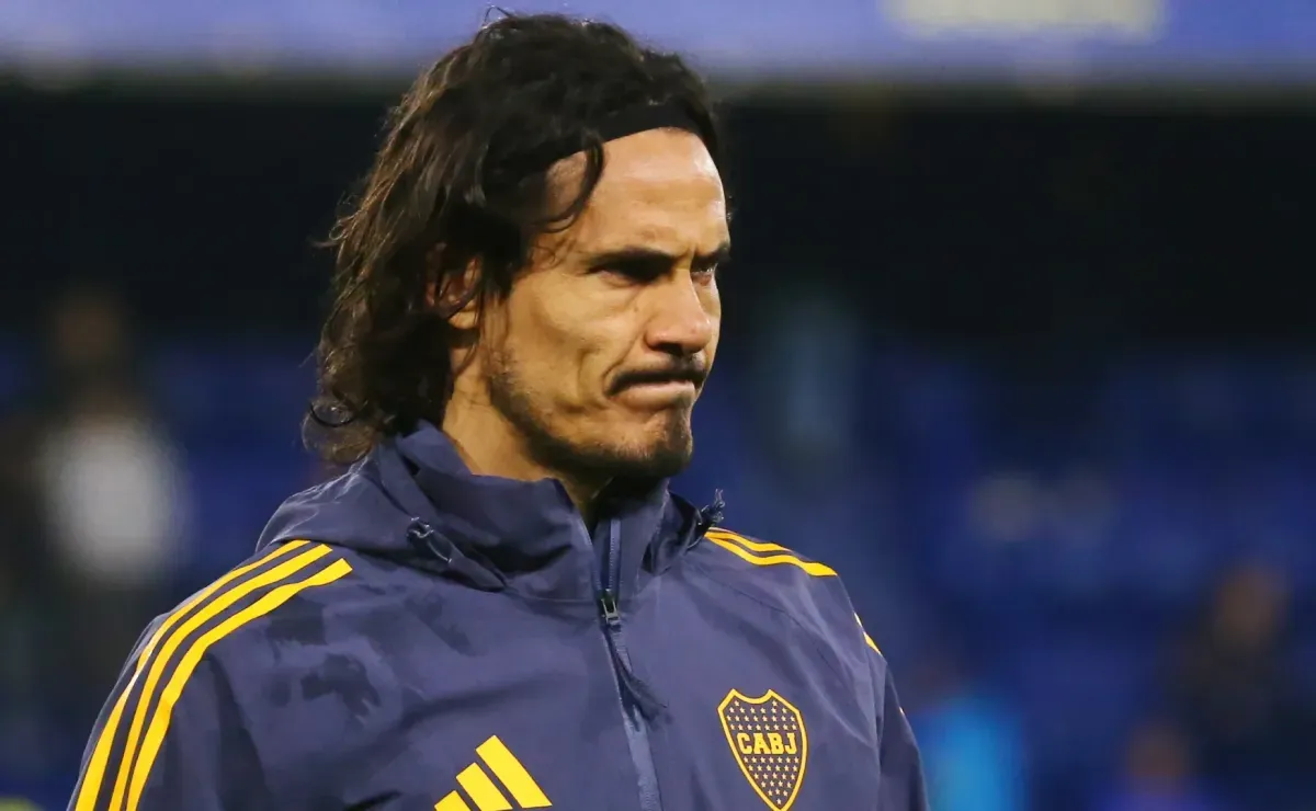 ¿Descartado contra Belgrano? Revelaron cómo es la situación de Cavani en Boca tras su nueva lesión