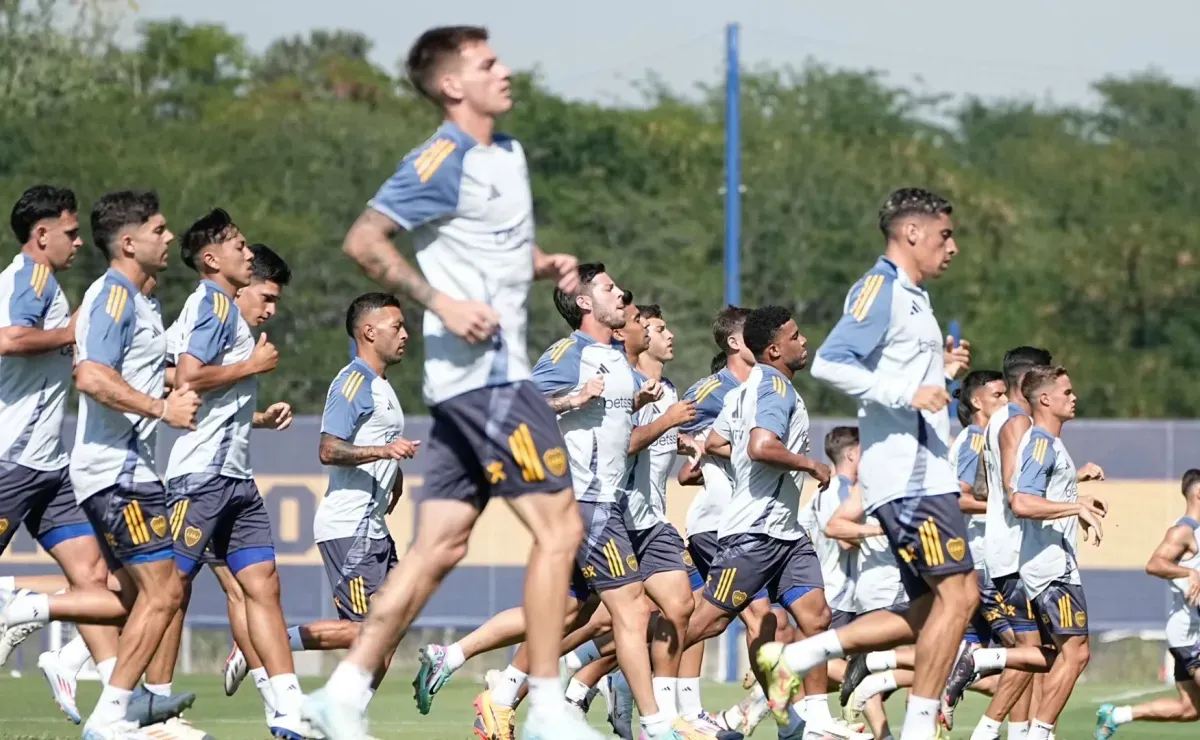 Boca volvió al trabajo tras el fallecimiento de Russo: los dos jugadores que entrenaron diferenciados
