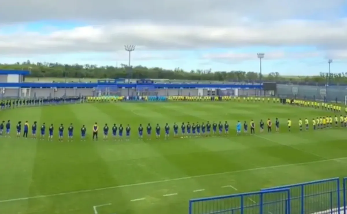 El sentido homenaje de las divisiones inferiores de Boca para Miguel Ángel Russo en el predio de Ezeiza