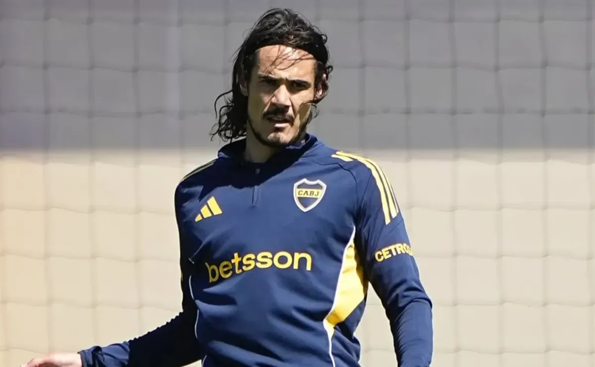 ¿Cavani juega contra Belgrano? La novedad en la práctica de Boca que deja claro el panorama