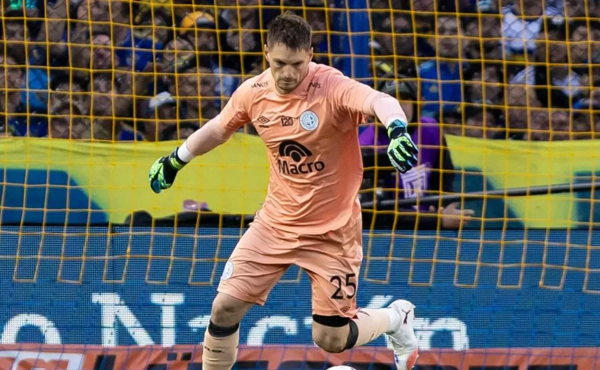 El arquero de Belgrano admitió que hizo tiempo ante Boca: 