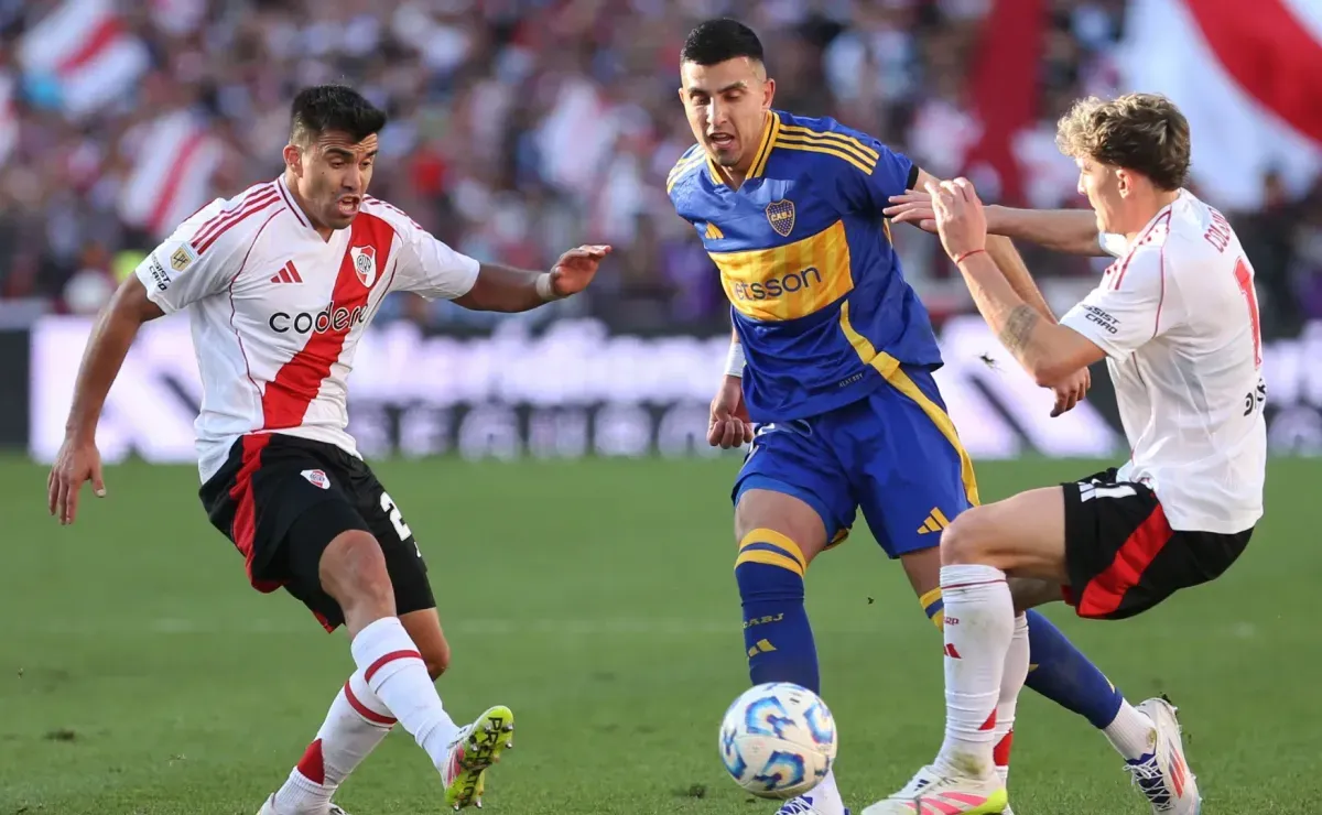 Bajaron a un candidato: los dos favoritos para dirigir el Boca-River