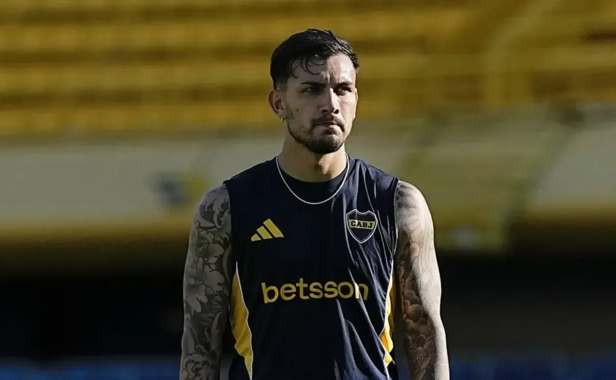 Boca subió un video de la práctica y los hinchas le hicieron un pedido especial a Paredes: 