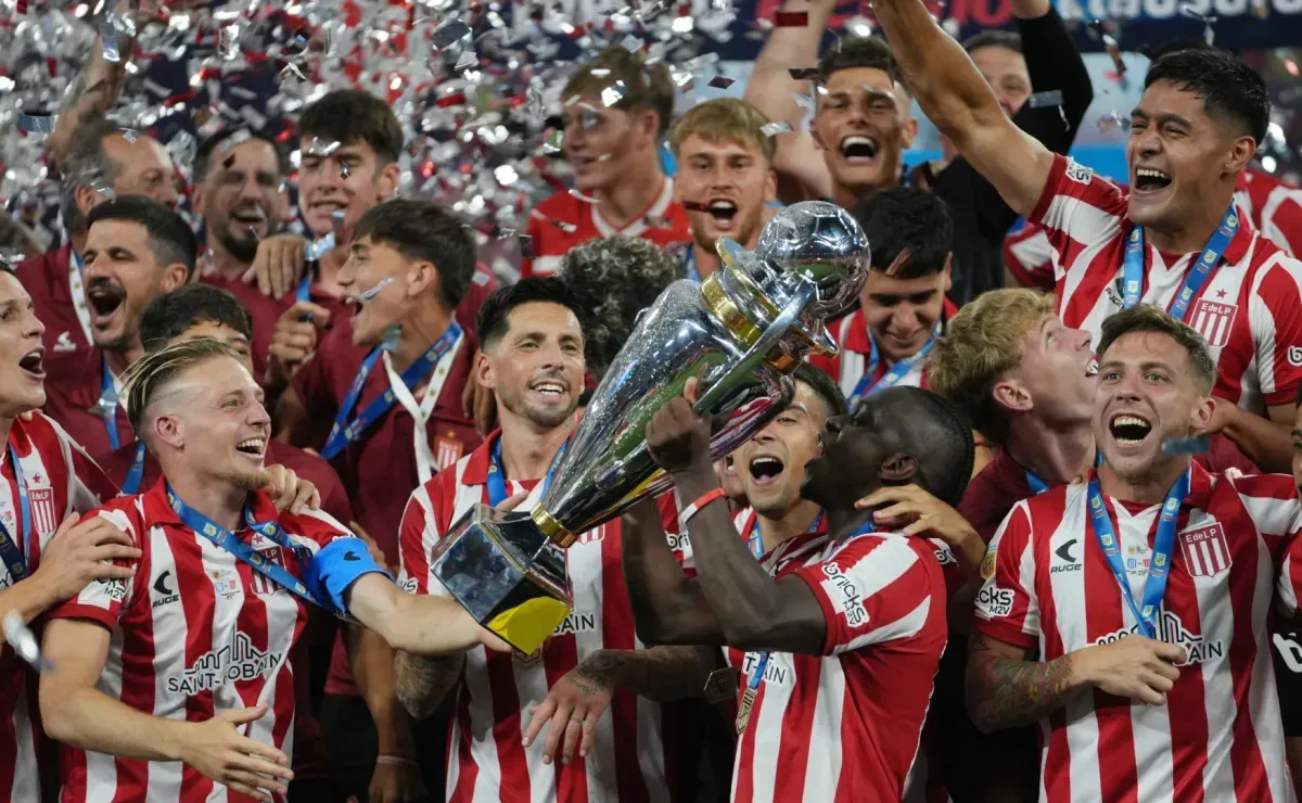 Así, difícil: cuánto se llevó el campeón del fútbol argentino y cuánto más ganó Flamengo por el Brasileirao