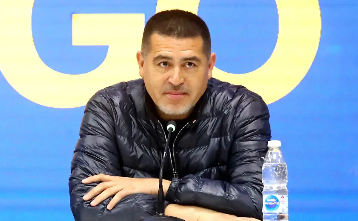 ¿Tres refuerzos en una semana? Además de Hinestroza y Hernández, Boca aceleró por otra incorporación