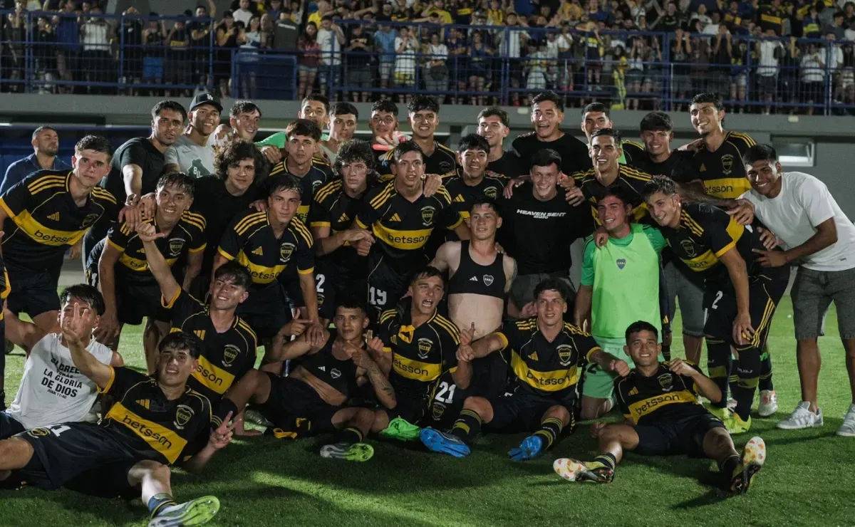 ¿De la Reserva de Boca a Peñarol? El crack que podría irse a ganar rodaje en este mercado