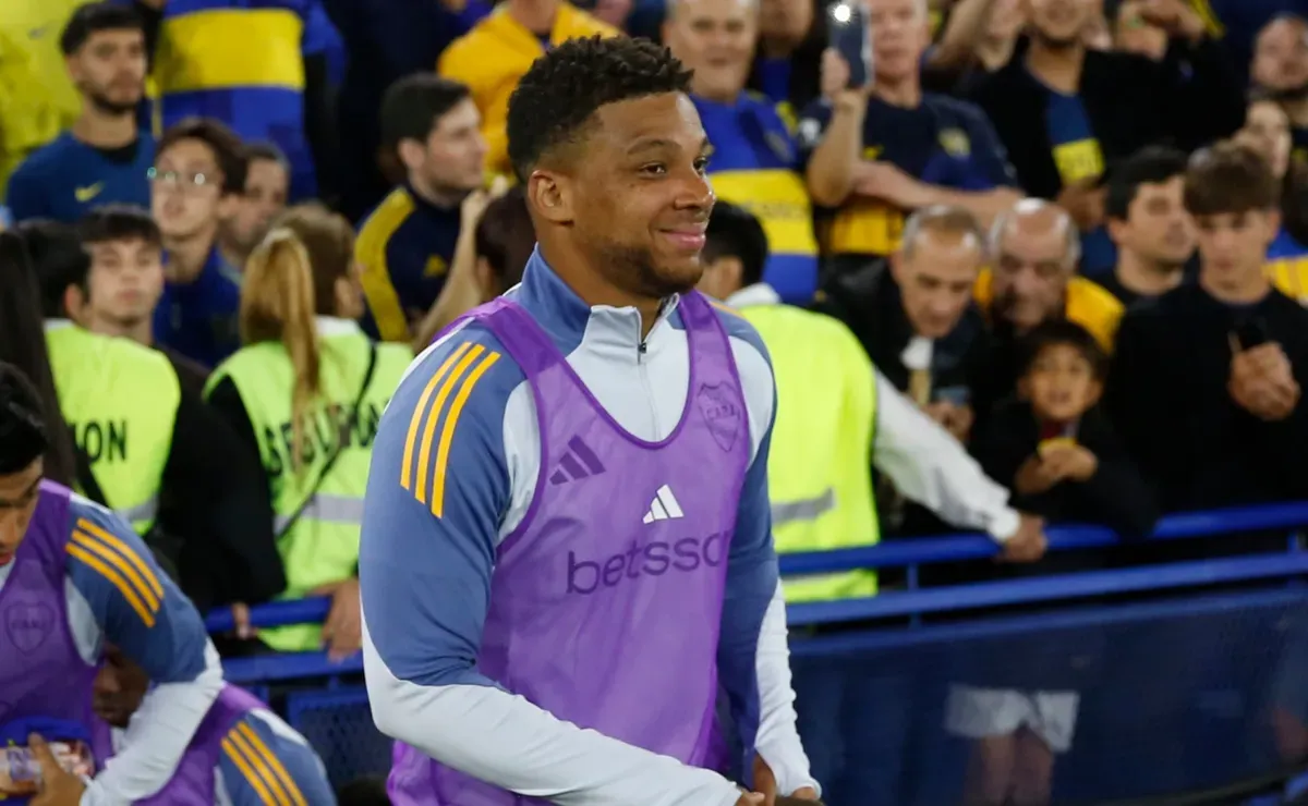 Las picantes historias de Frank Fabra tras su salida de Boca: 