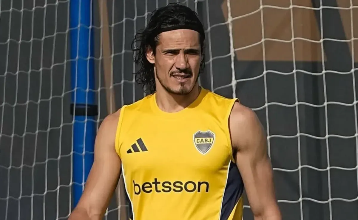 La sorpresiva actividad de Cavani en el arranque de la pretemporada de Boca: está aparte del plantel