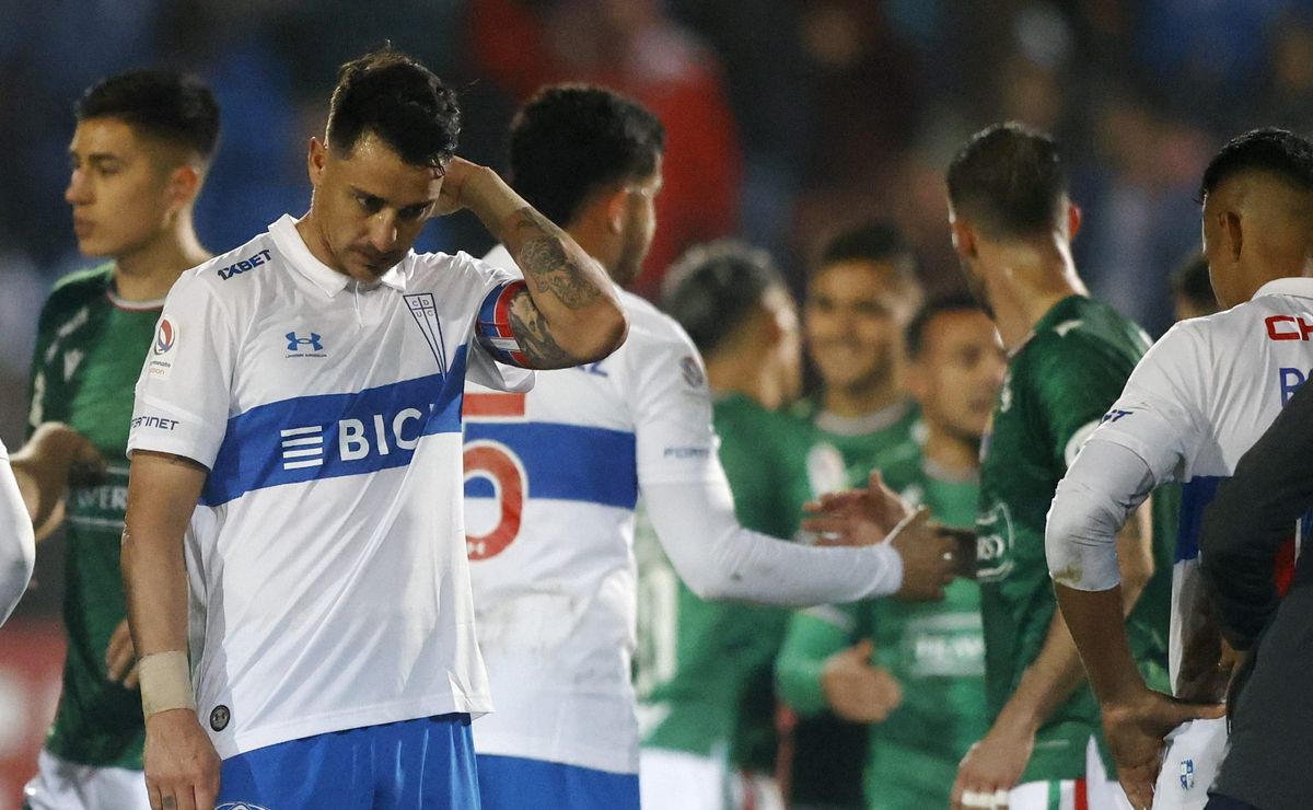 Audios del VAR confirman penal no cobrado a la UC vs Audax Italiano