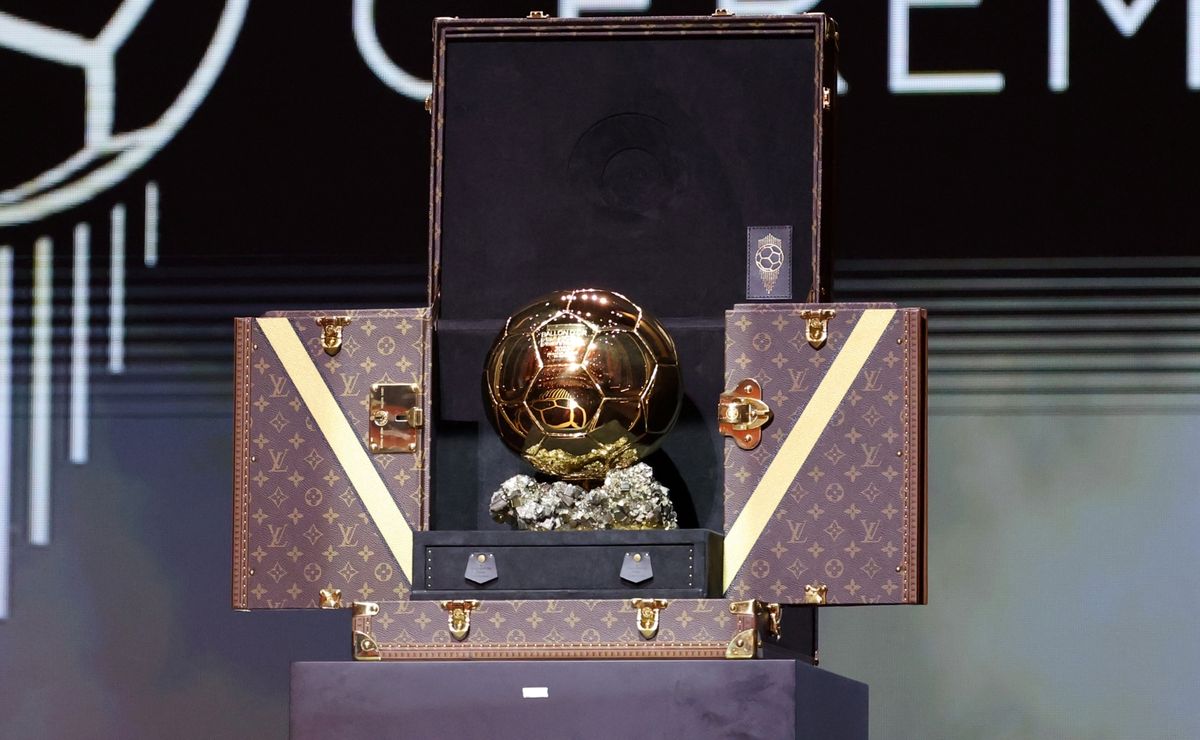 UEFA tomará el control del 'Balón de Oro' a partir del 2024