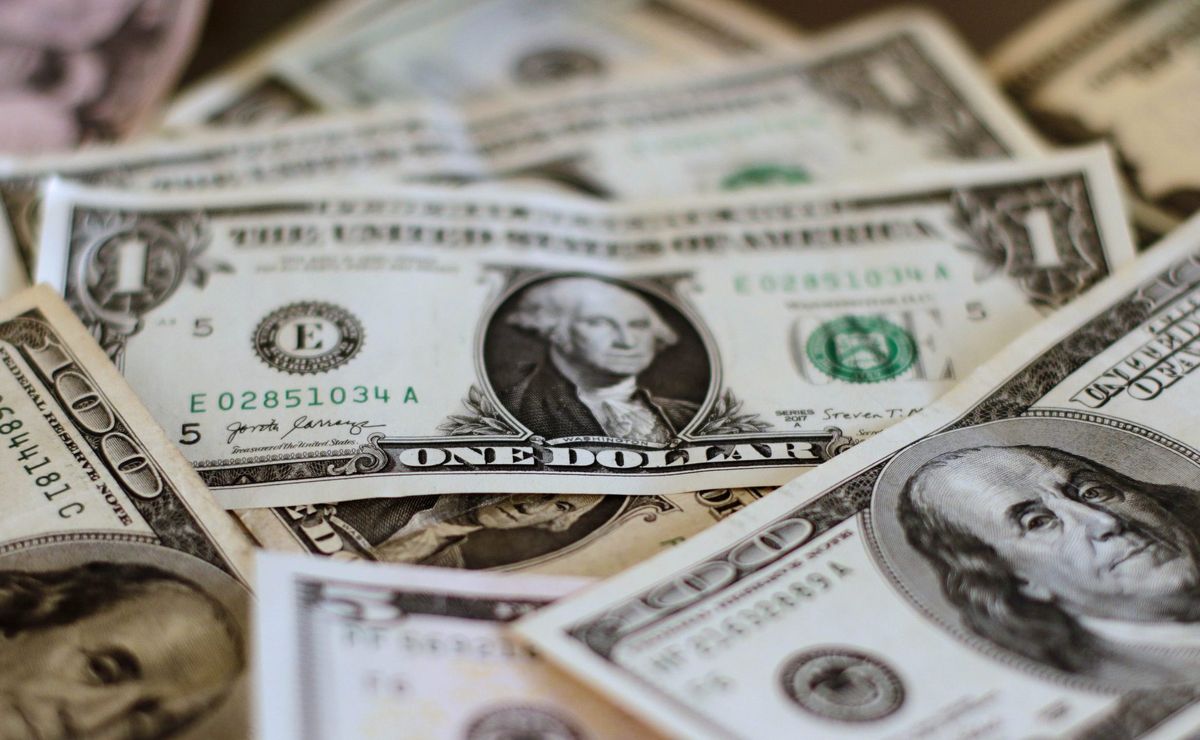 ¿A cuánto está el dólar en Chile? Conoce si subió o bajó