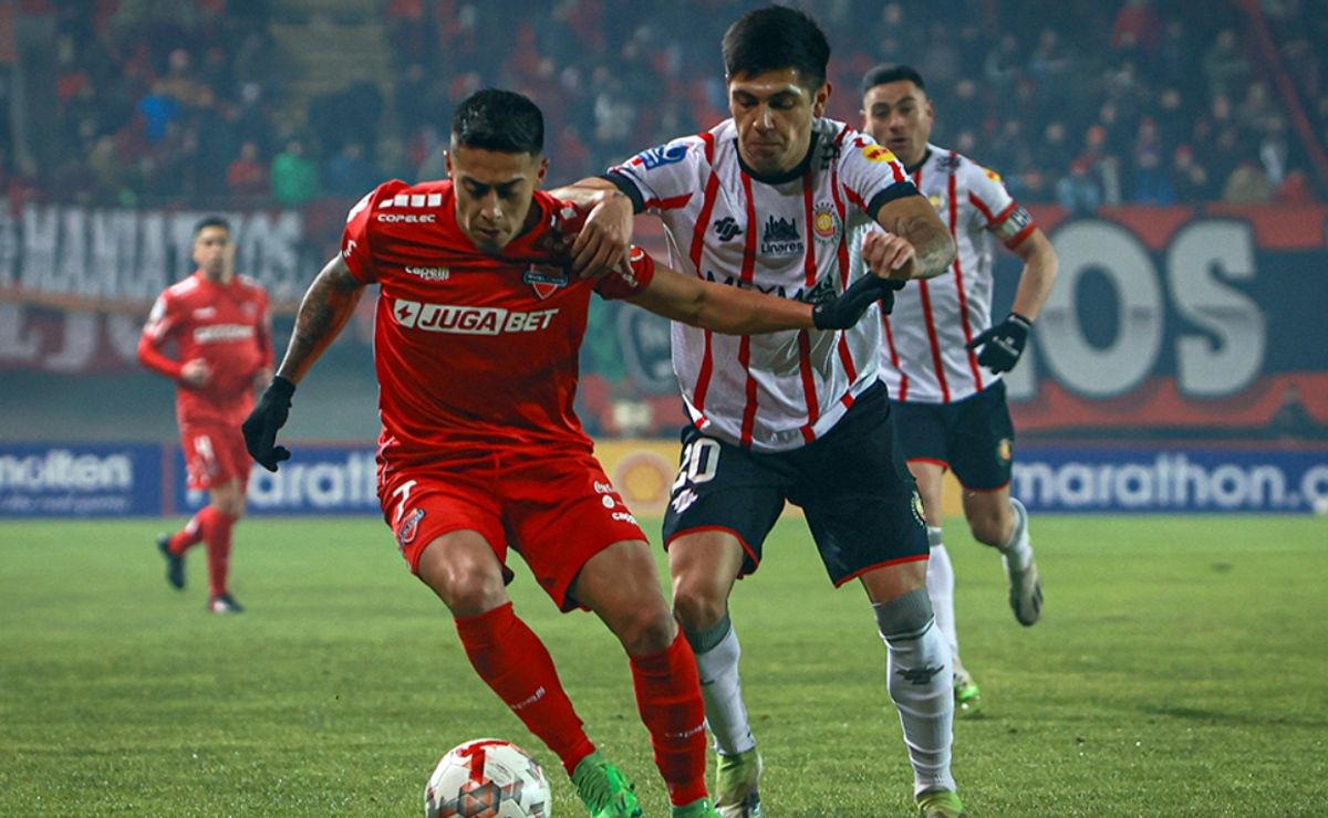 Ñublense avanza en Copa Chile tras golear a Linares - RedGol