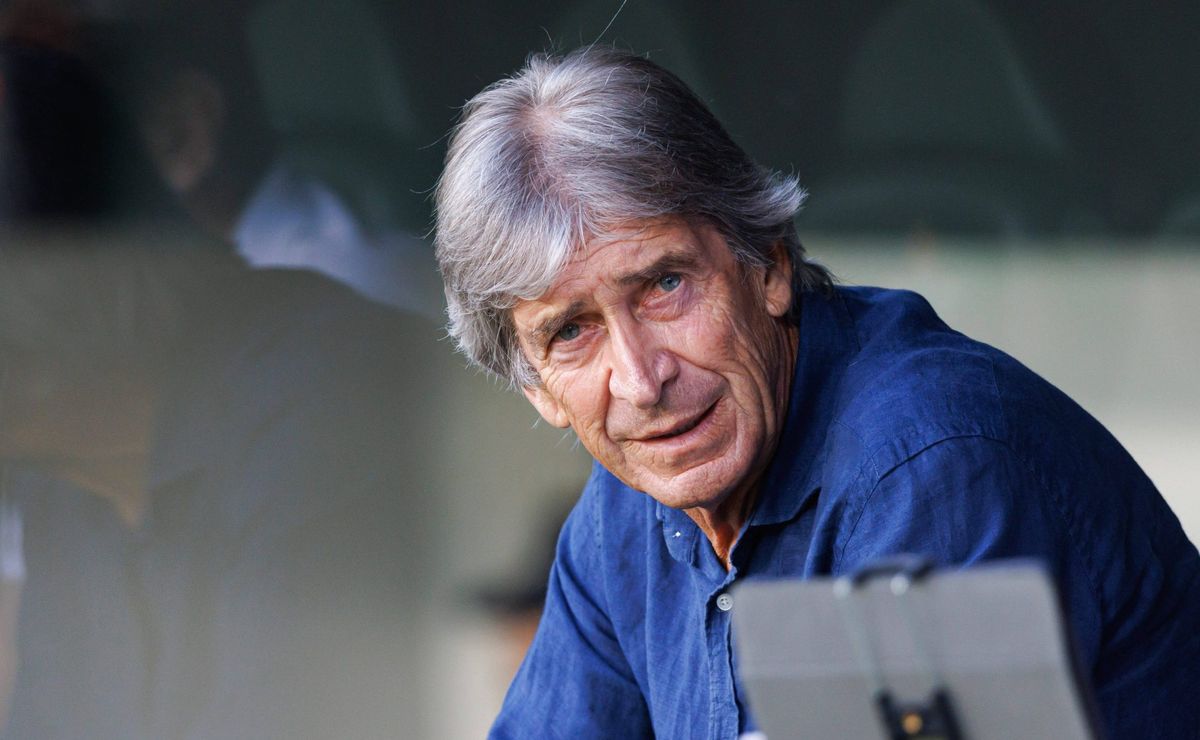 DT rival barre con Pellegrini por llamarlo ratón en duelo del Betis: 