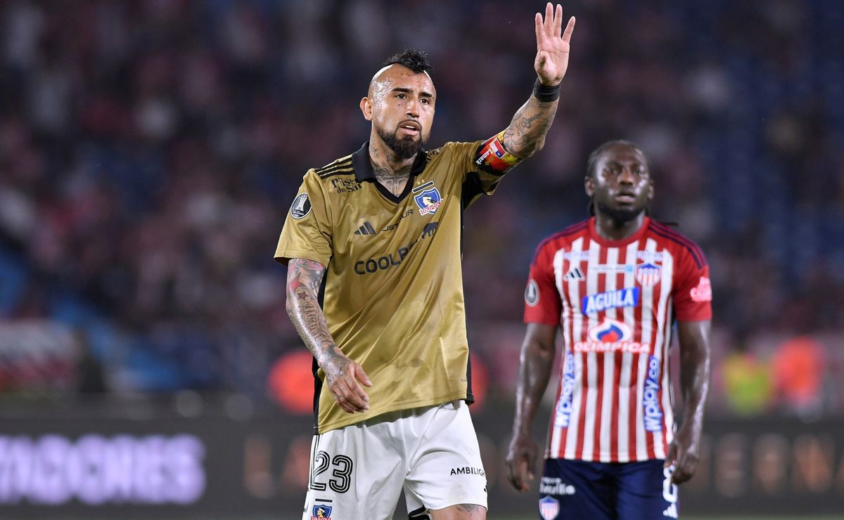 Maillot De Football Colo Colo - Vidal - Copa Libertadores - Adidas - Taille M