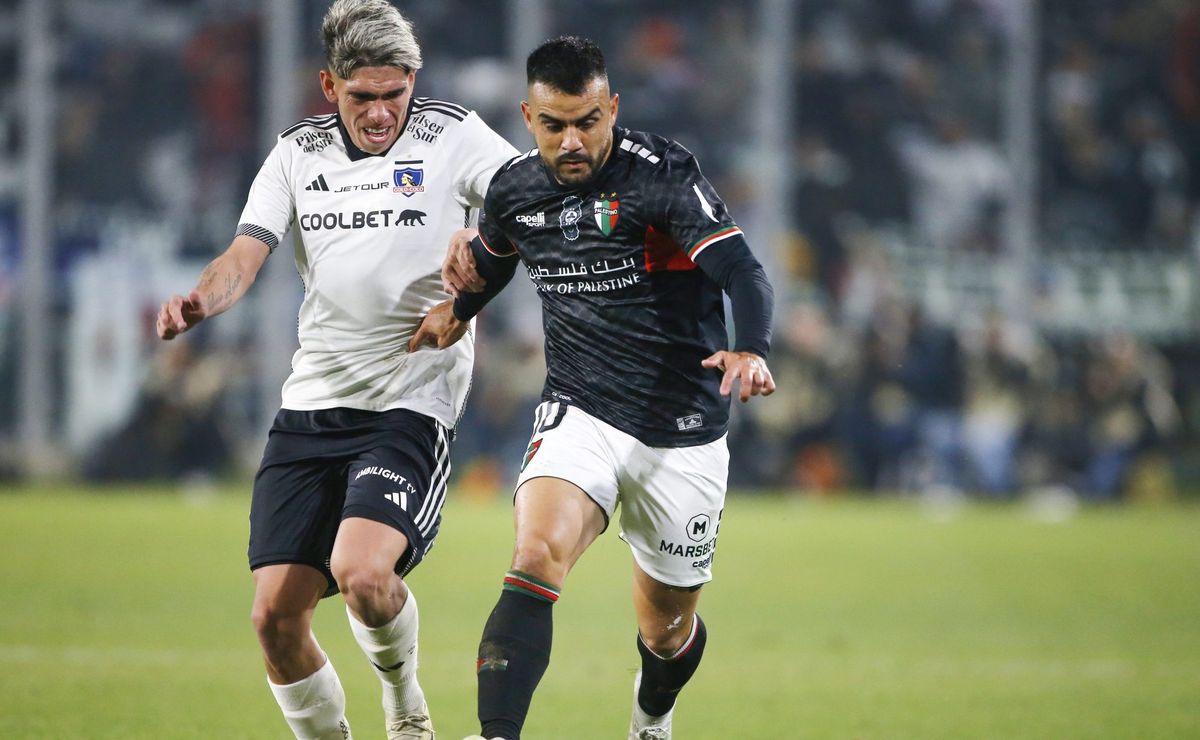 ¿Carlos Palacios puede jugar por Colo Colo en la 