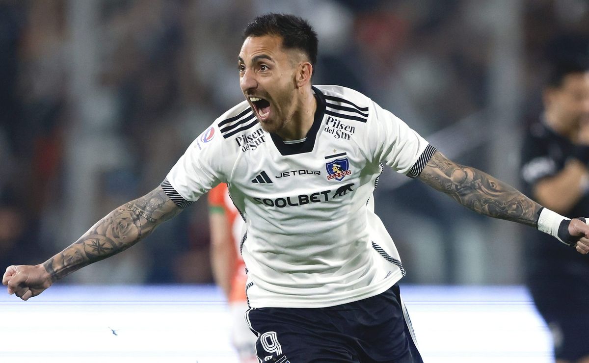 Jorge Almirón celebra en Colo Colo: 