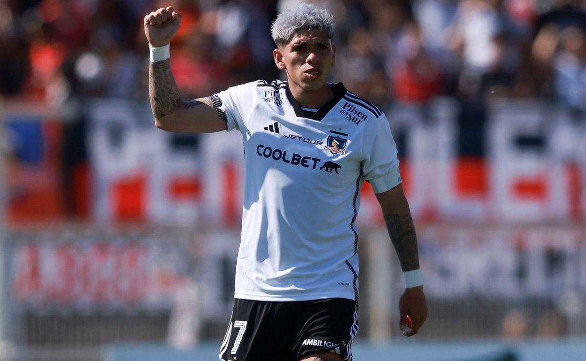 Carlos Palacios ilusiona a Colo Colo para duelo ante Iquique con curioso mensaje