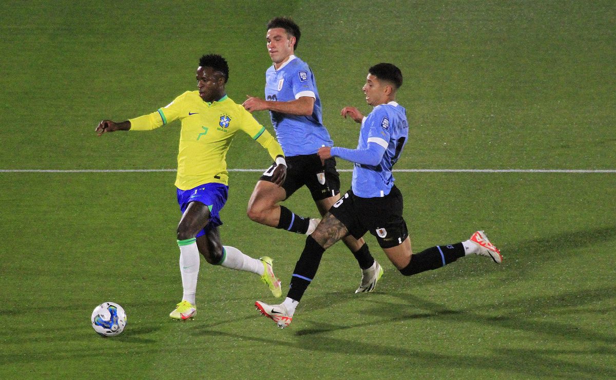 ¿Dónde ver Brasil vs Uruguay? Transmisión de la 12° fecha de las Eliminatorias