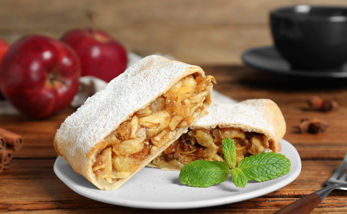 Strudel de manzana receta paso a paso: Aprende cómo hacer el tradicional postre alemán casero