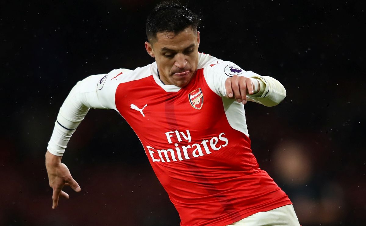 Premier League no olvida a Alexis Sánchez: En Top 5 de mejores sudamericanos en la historia