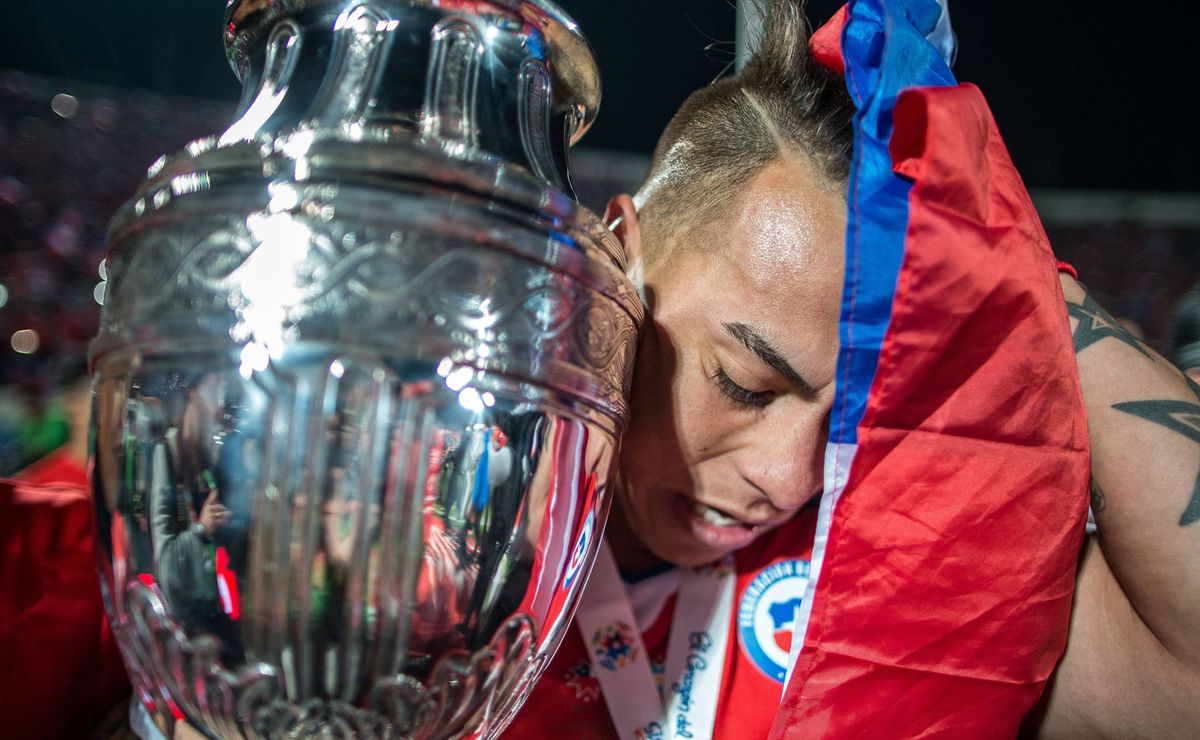 Final de Copa Libertadores: Eduardo Vargas puede ser el primer chileno tetracampeón continental