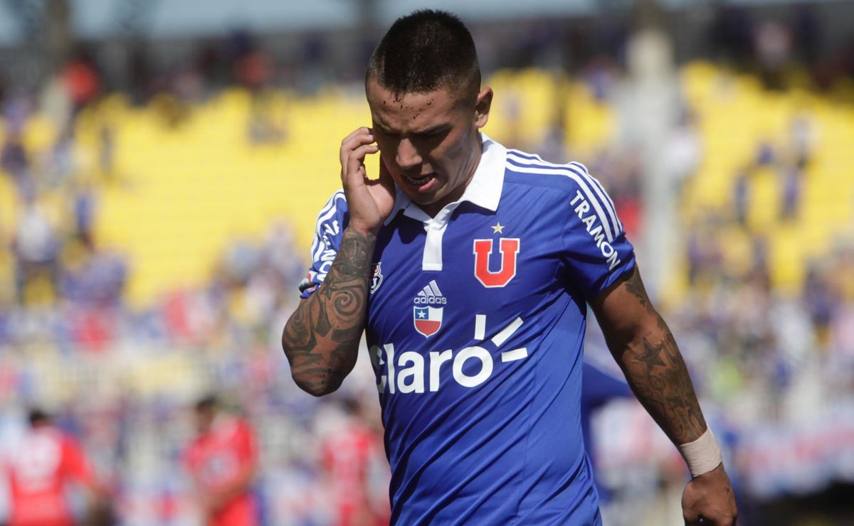 Jugador que fracasó como refuerzo en U de Chile hace feroz autocrítica: 