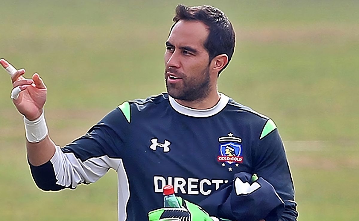 ¿Se abre a salir del retiro? Claudio Bravo se emociona profundamente: 