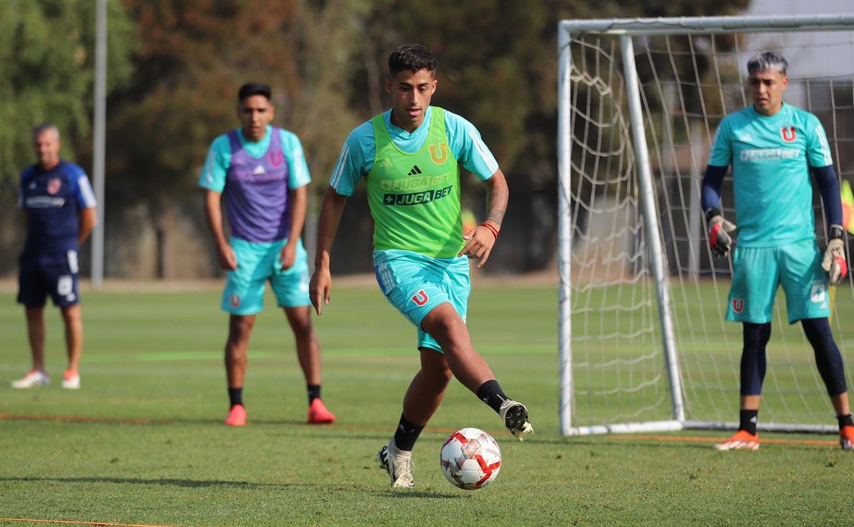 Gustavo Álvarez ordena un importante cambio en la pretemporada de U de Chile