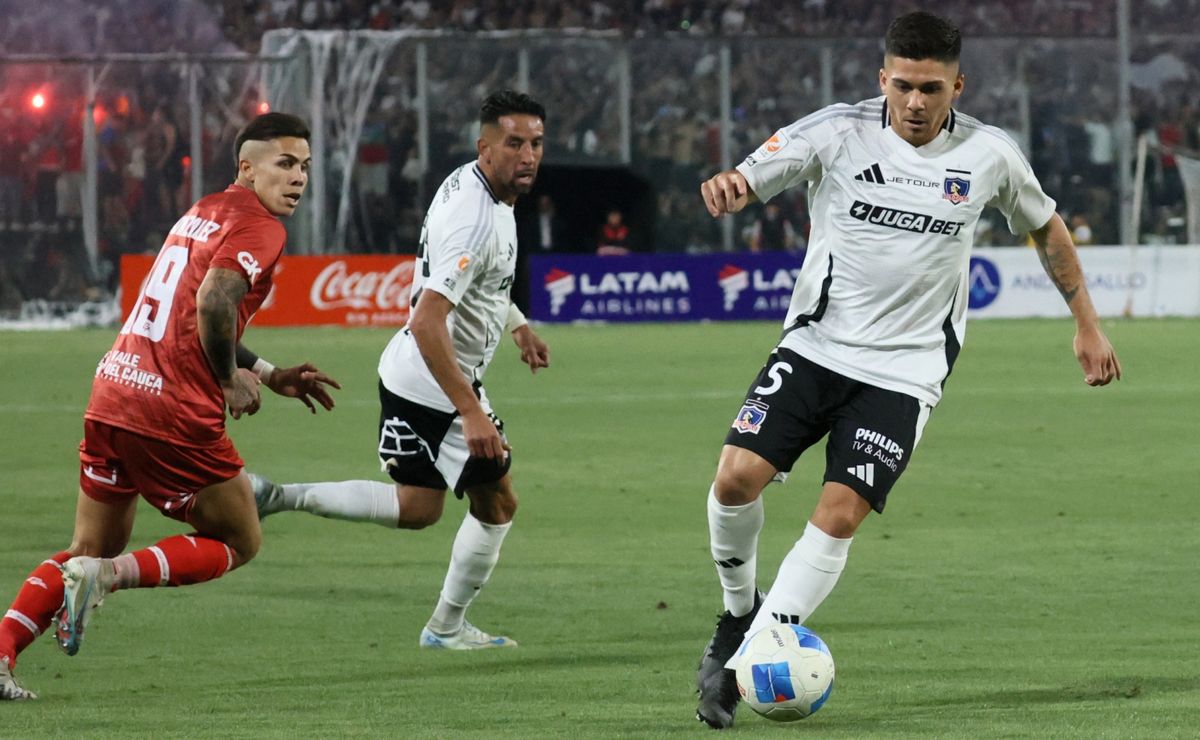 Llegó a Colo Colo como refuerzo y lo borraron ante Huachipato: ¿Un nuevo cortado?